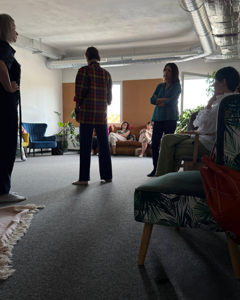 Warsztaty ustawień systemowych prowadzone przez Grażynę Szatkowską